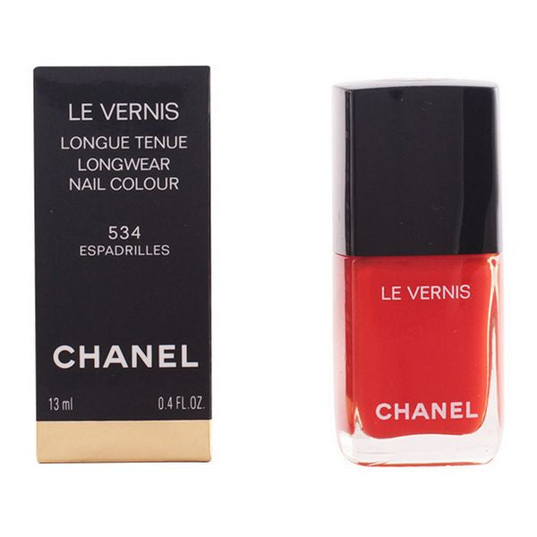 Kynsilakka Le Vernis Chanel